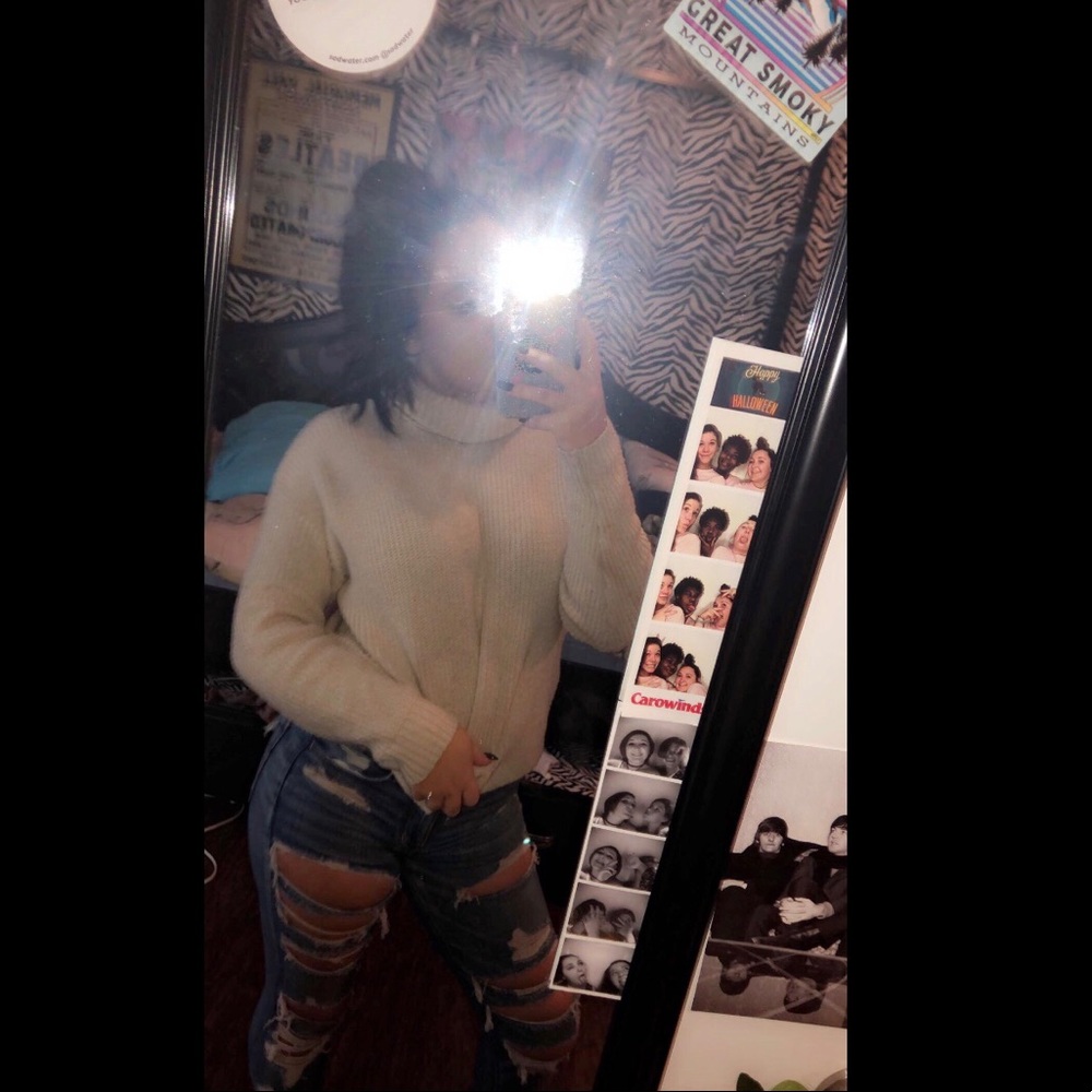 Meet your Posher, Makayla